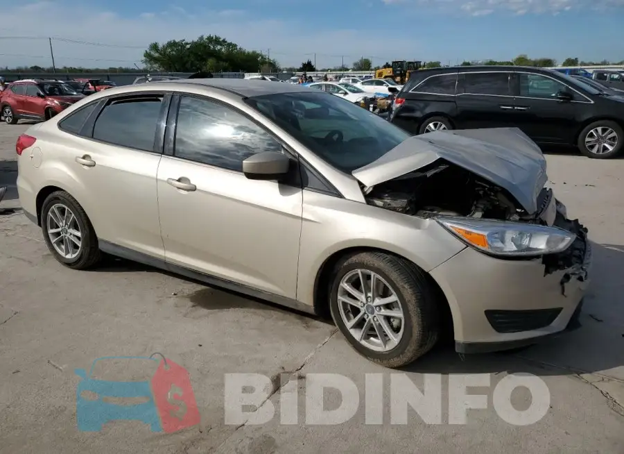 1FADP3F20JL268852 Photo# 4