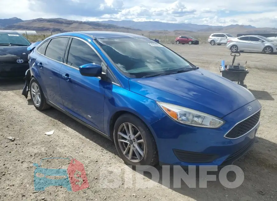 1FADP3F22JL319476 Photo# 4