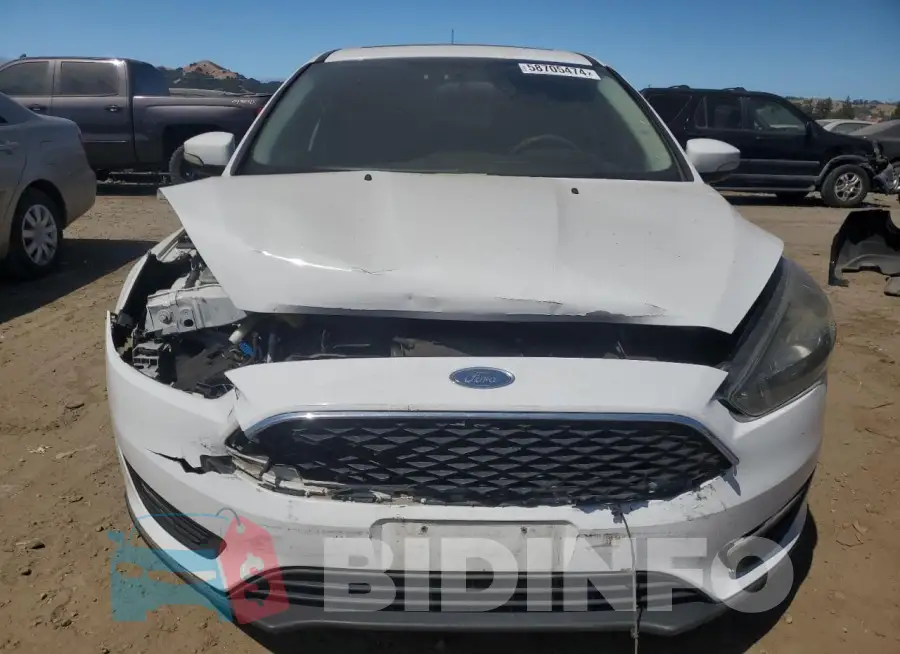 1FADP3M22HL304053 Photo# 5
