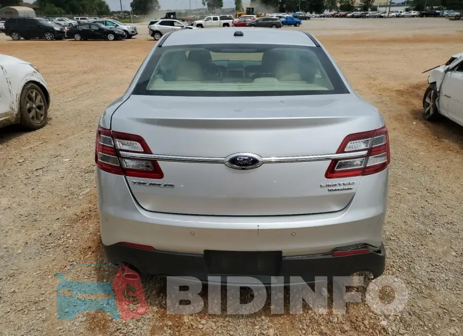 1FAHP2F87JG101588 Photo# 6