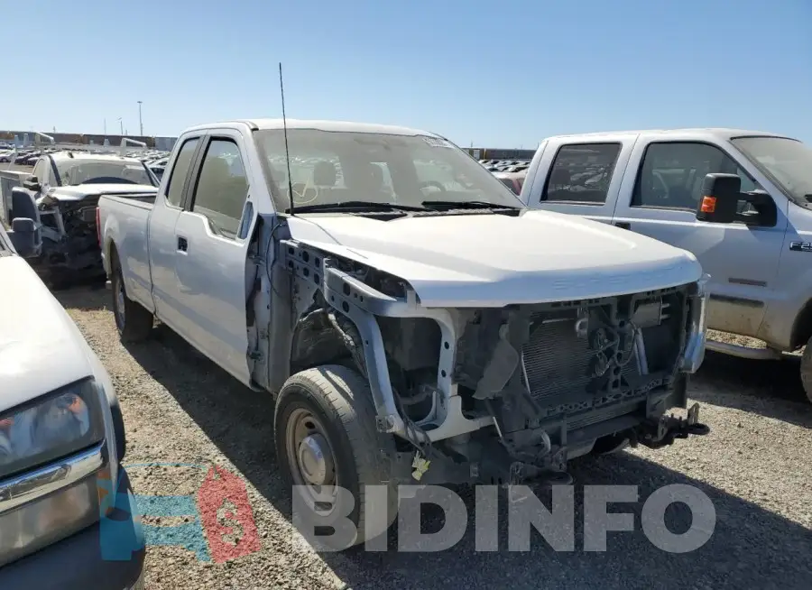 1FT7X2A6XNEC67424 Photo# 4