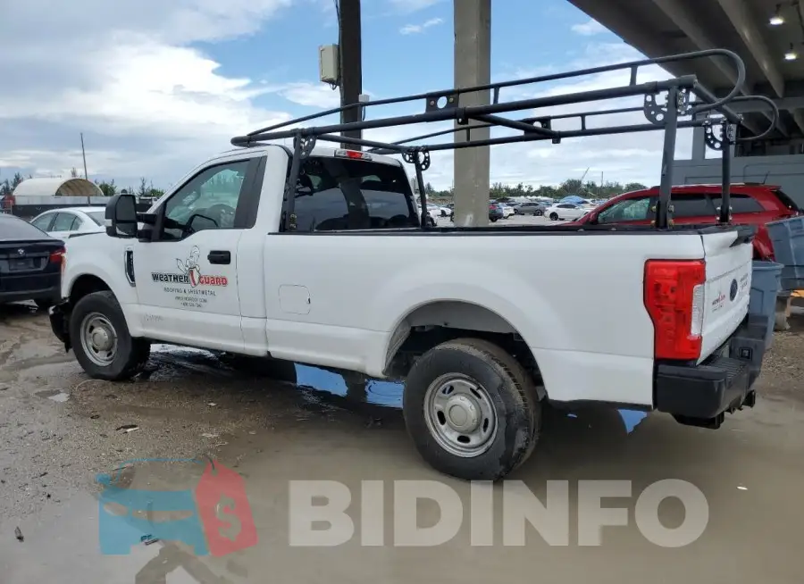1FTBF2A61HEC88762 Photo# 2