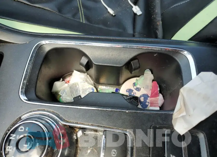 3FA6P0HD0LR184217 Photo# 12