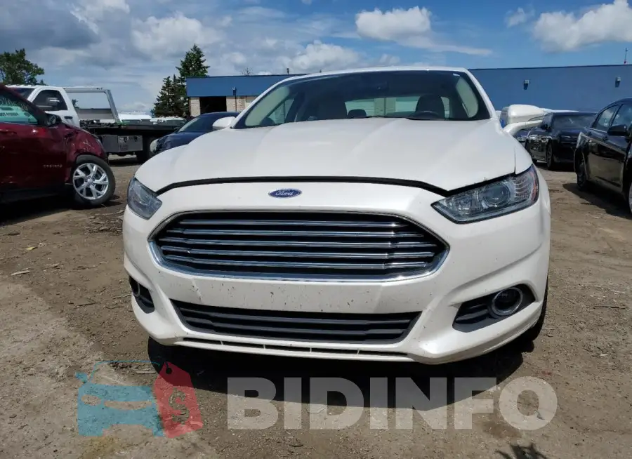 3FA6P0HDXGR257552 Photo# 5