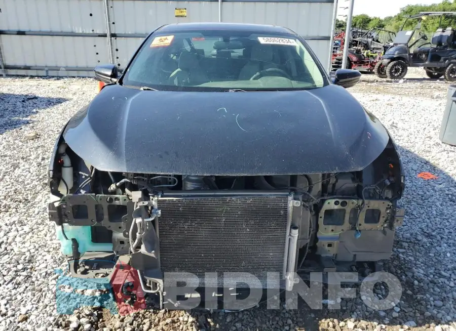 19XFC2F70GE016024 Photo# 5