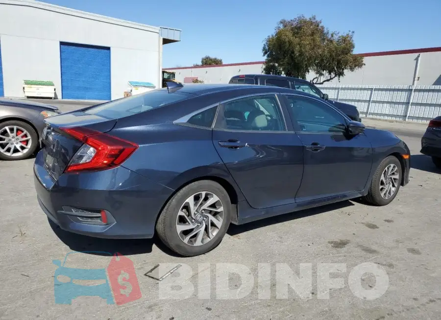 19XFC2F74HE213926 Photo# 3