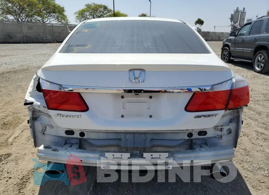 1HGCR2F50FA150177 Photo# 6