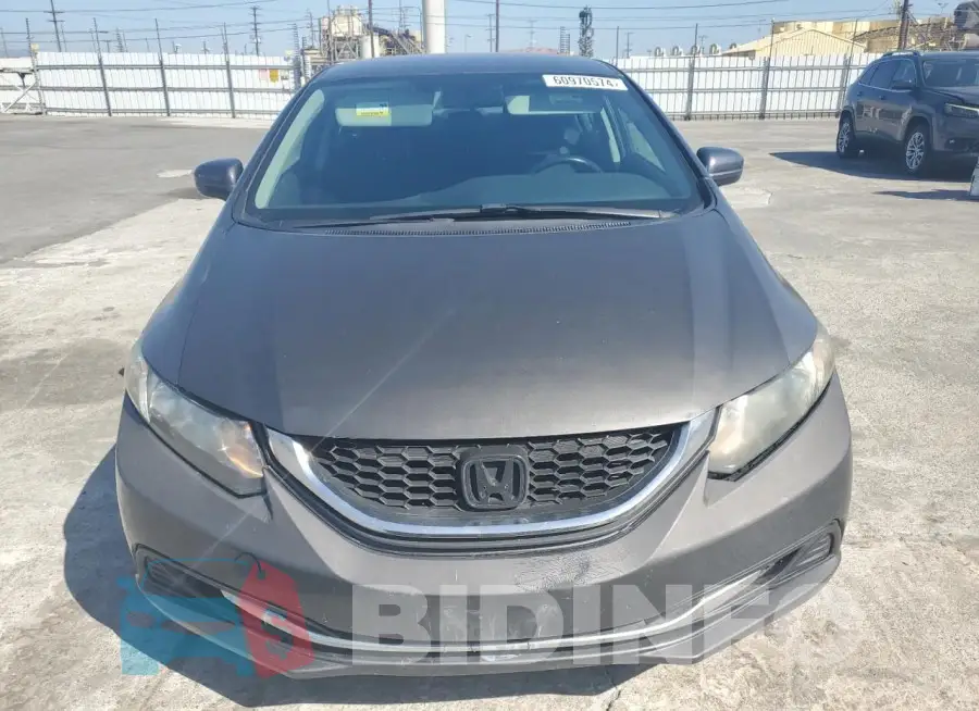 2HGFB2F51FH556553 Photo# 5