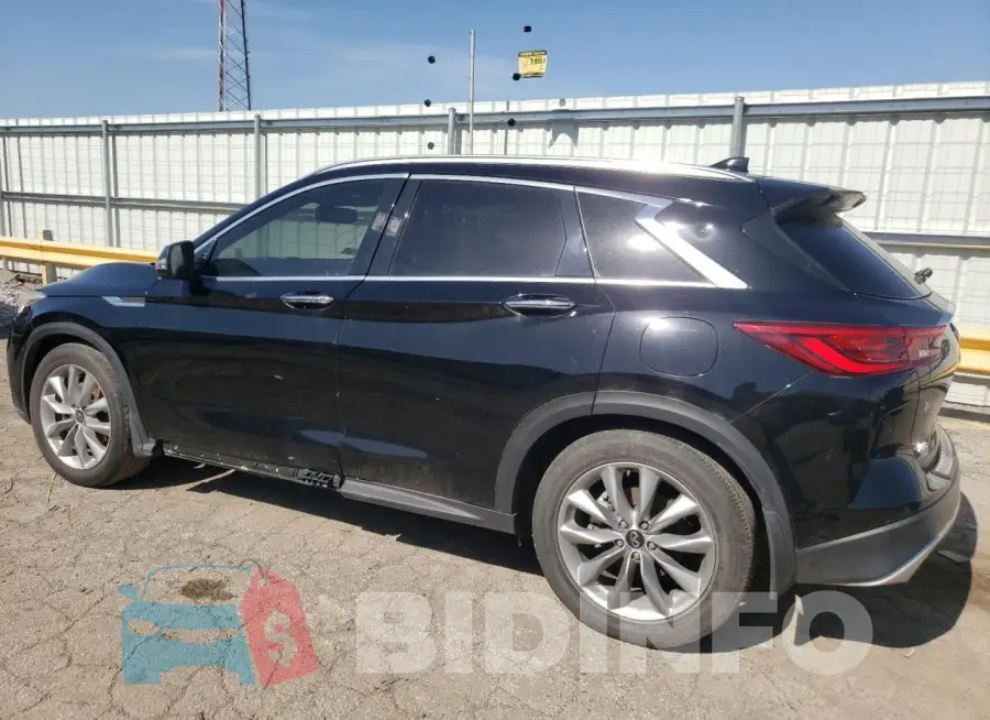 3PCAJ5CB1MF106640 Photo# 2