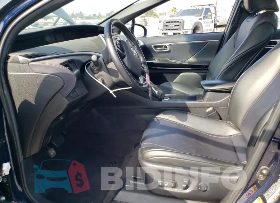 JTDBVRBD4HA001530 Photo# 7