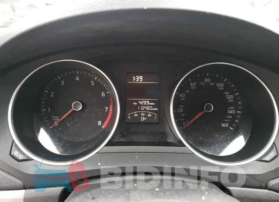 3VW167AJ2HM251496 Photo# 9