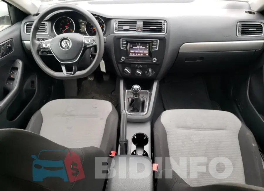 3VW167AJ2HM251496 Photo# 8