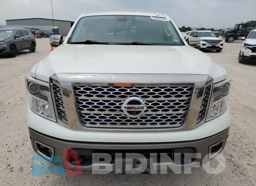 1N6AA1E55JN513256 Photo# 5