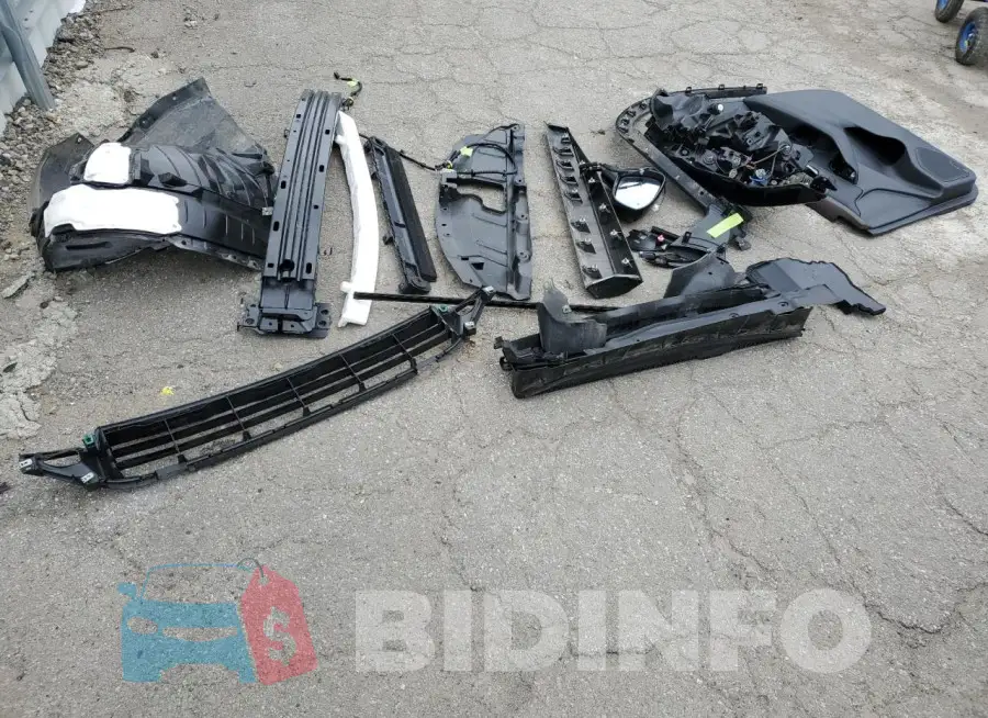 JN8BT3BBXPW209693 Photo# 13