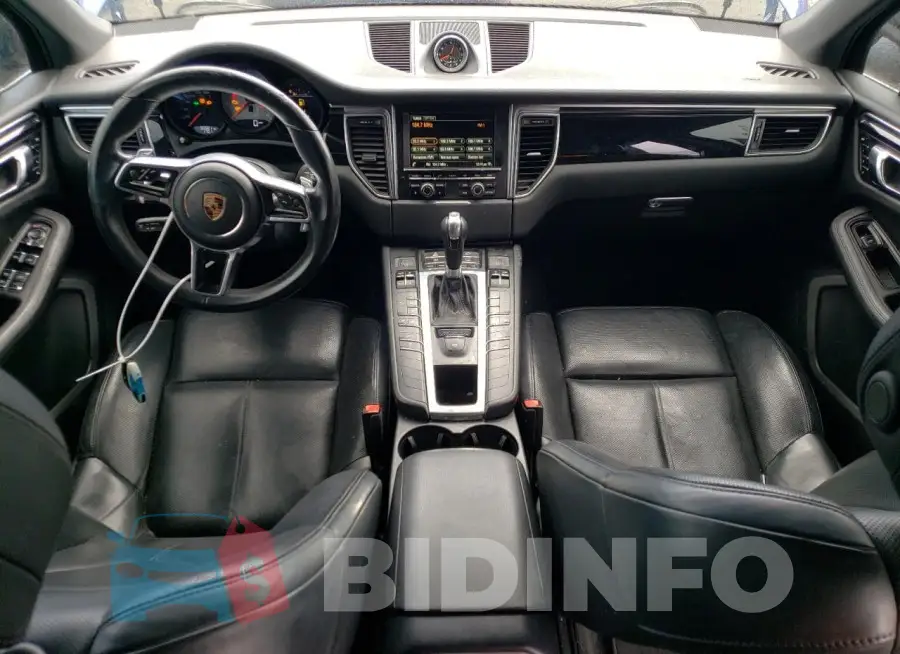 WP1AB2A53GLB56223 Photo# 8