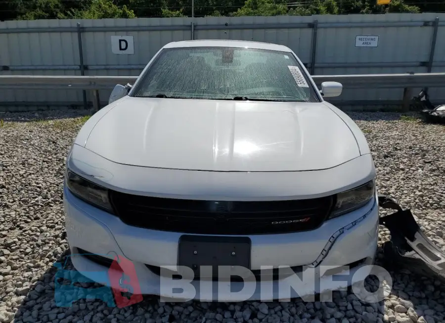 2C3CDXBG7KH696234 Photo# 5