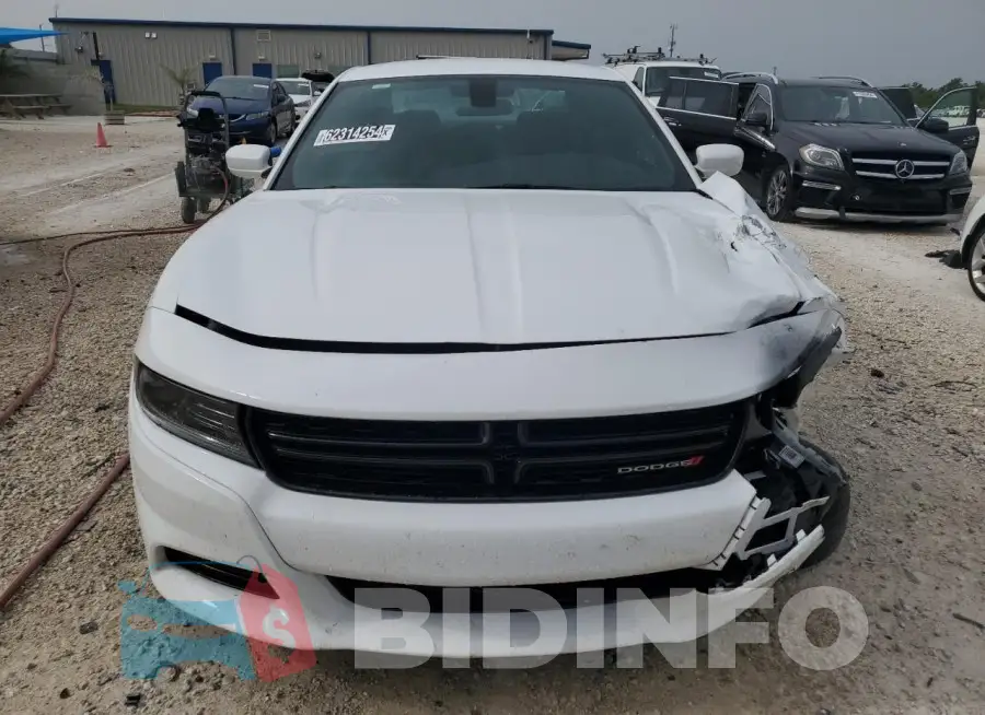 2C3CDXBG9NH255788 Photo# 5