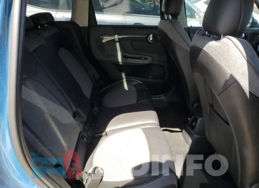 WMZYT3C3XJ3D99892 Photo# 10