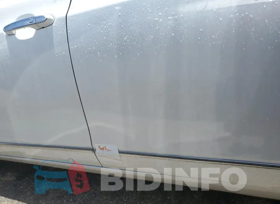 1G6KB5RS3JU152145 Photo# 12