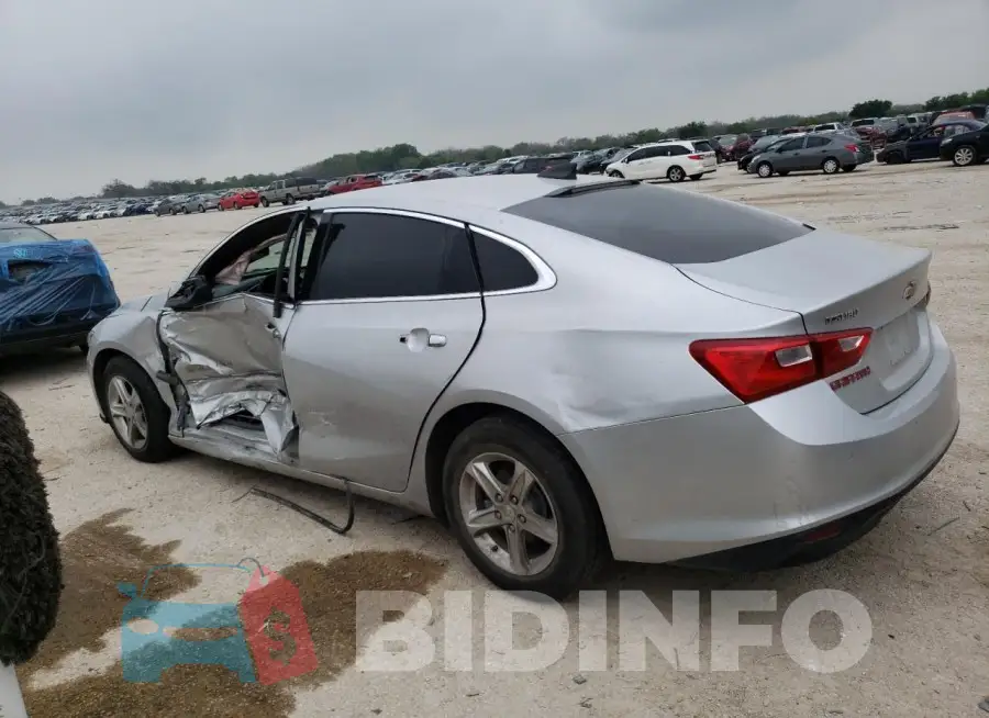 1G1ZC5ST2KF143687 Photo# 2