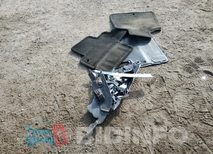 1GNKRGKD6GJ150102 Photo# 13