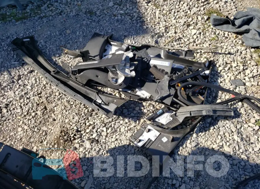 1GNSCNKD3PR239973 Photo# 13