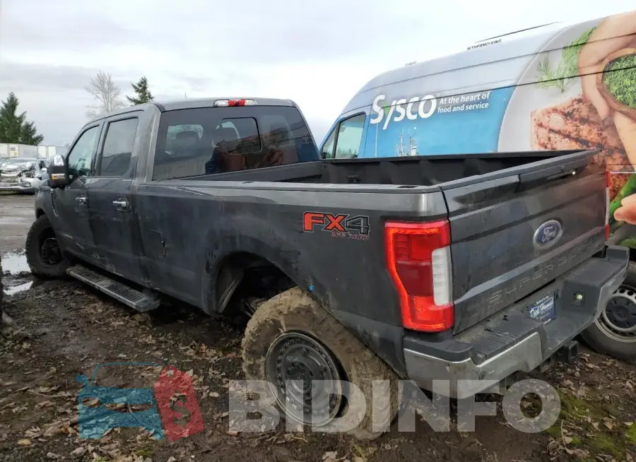 1FT8W3BT5JEB96922 Photo# 2