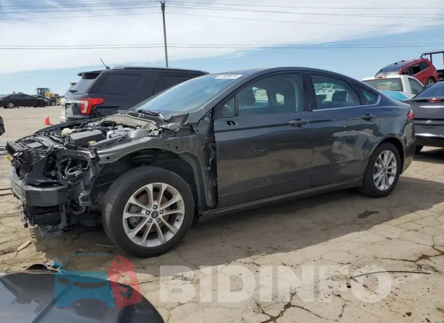 3FA6P0HD5LR223917 Photo# 1