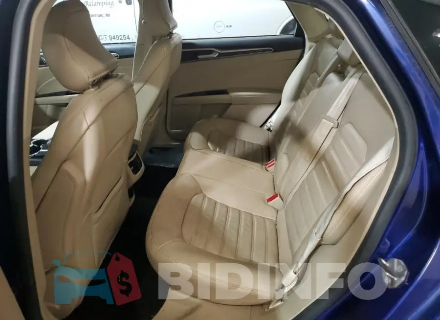 3FA6P0LU1GR182392 Photo# 10