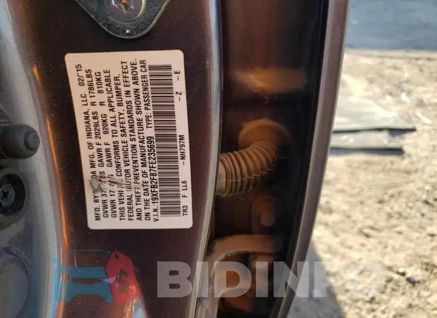 19XFB2F87FE235699 Photo# 12