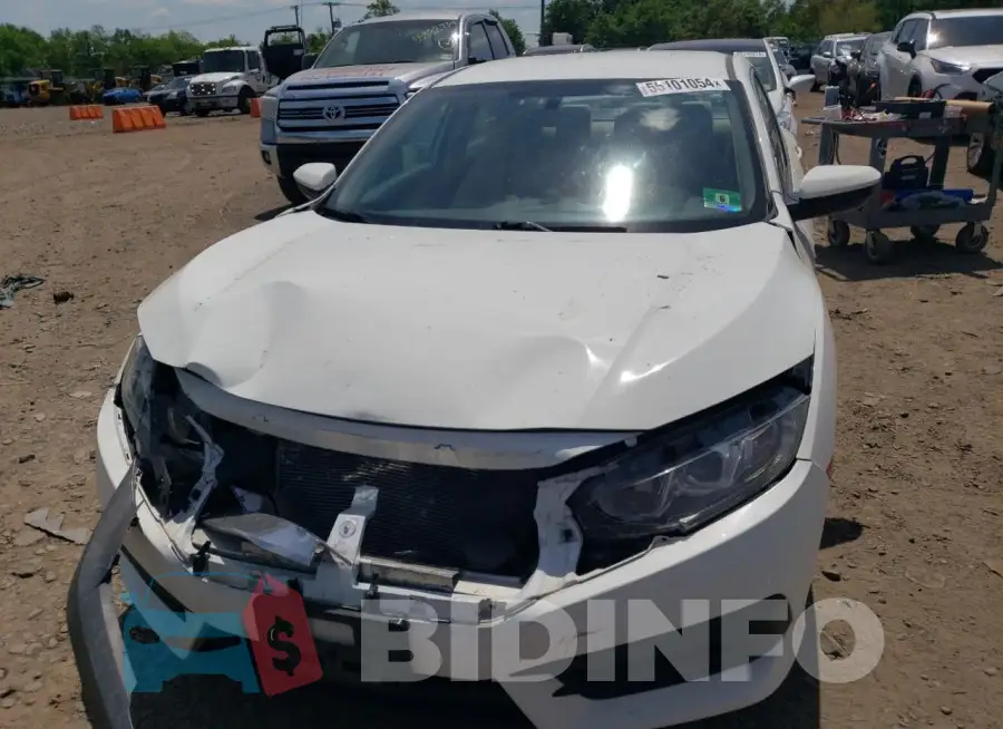 19XFC2F5XGE225074 Photo# 5