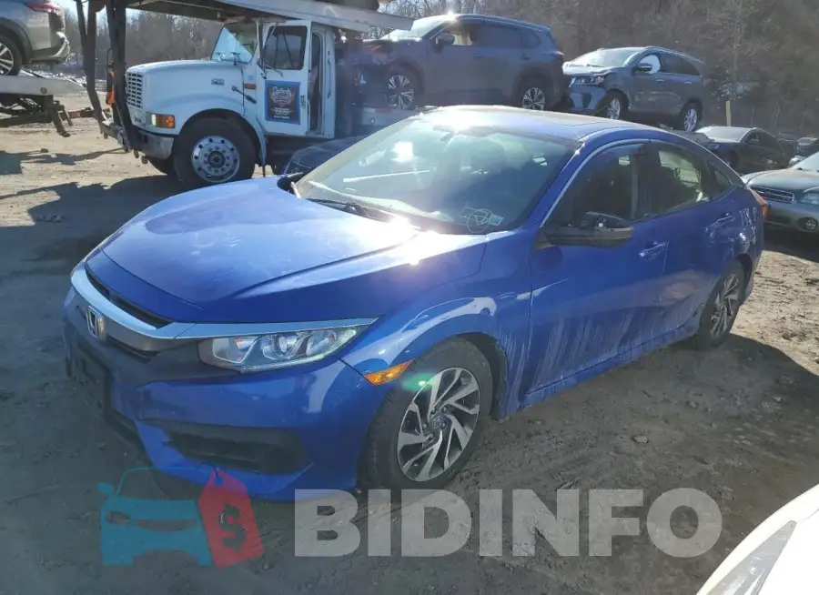 19XFC2F70HE220114 Photo# 1