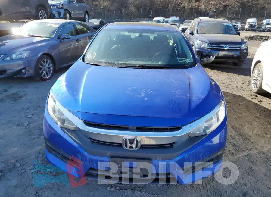 19XFC2F70HE220114 Photo# 5