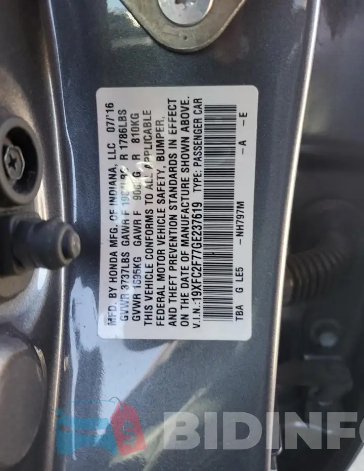 19XFC2F77GE237619 Photo# 12