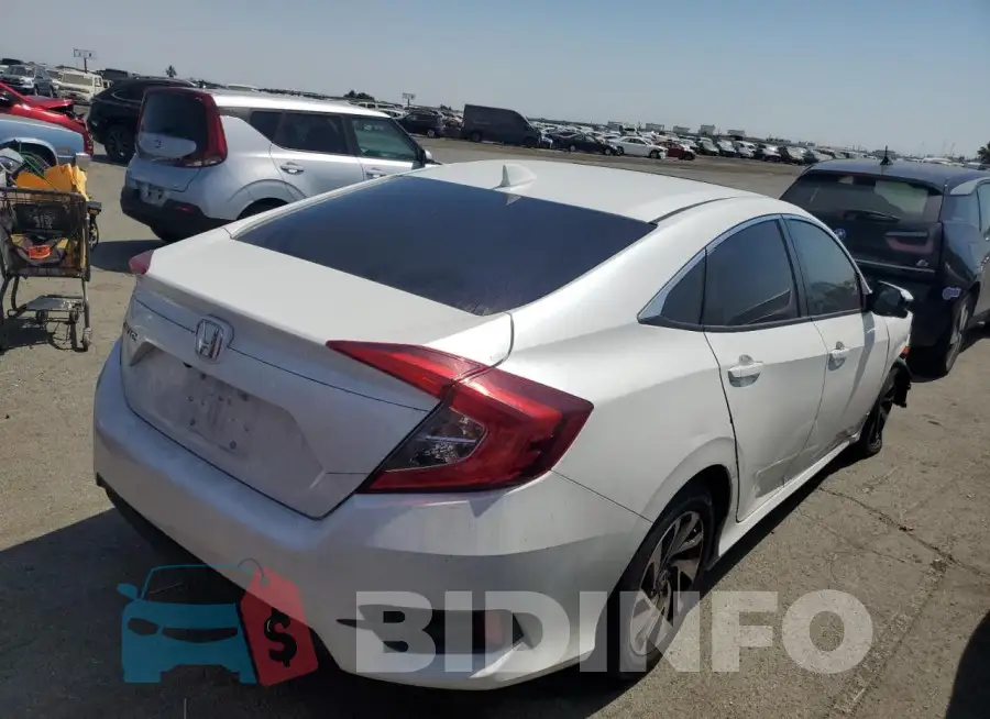 19XFC2F80HE227802 Photo# 3