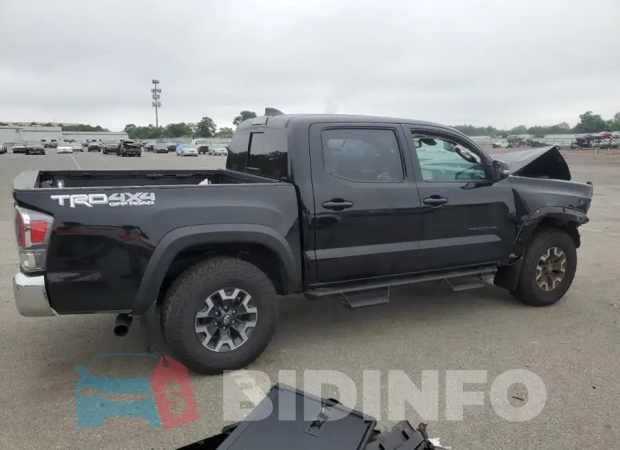 3TMCZ5AN2PM611097 Photo# 3