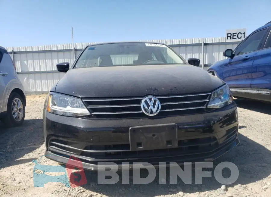 3VW2B7AJ3HM224338 Photo# 5