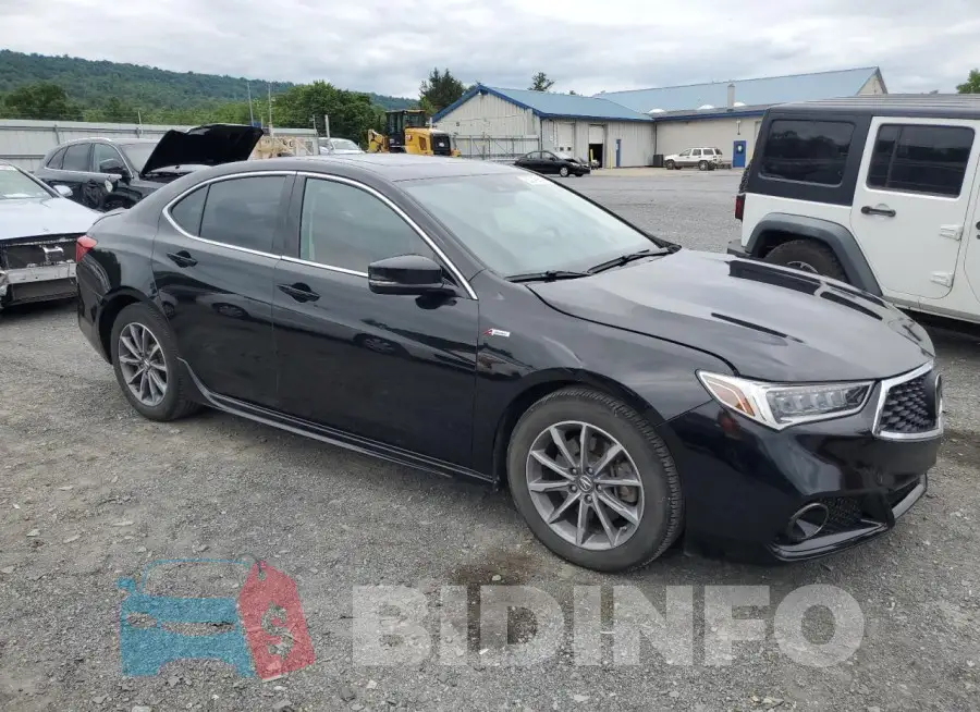 19UUB1F32KA007615 Photo# 4