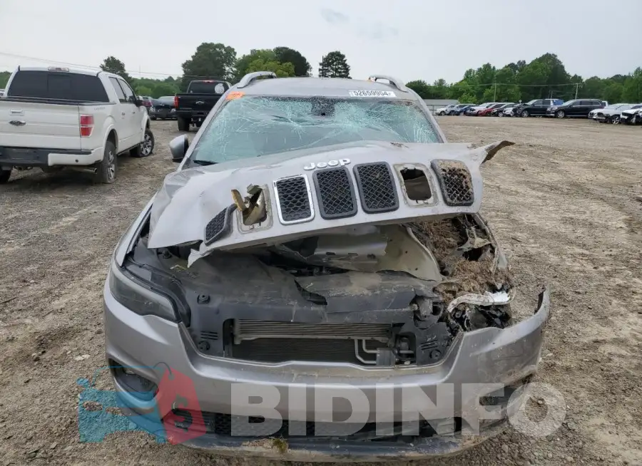 1C4PJLCB8KD339885 Photo# 5