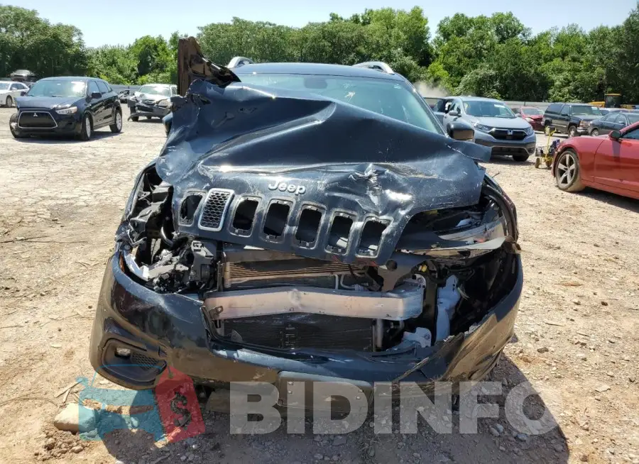 1C4PJLLB1KD297429 Photo# 5