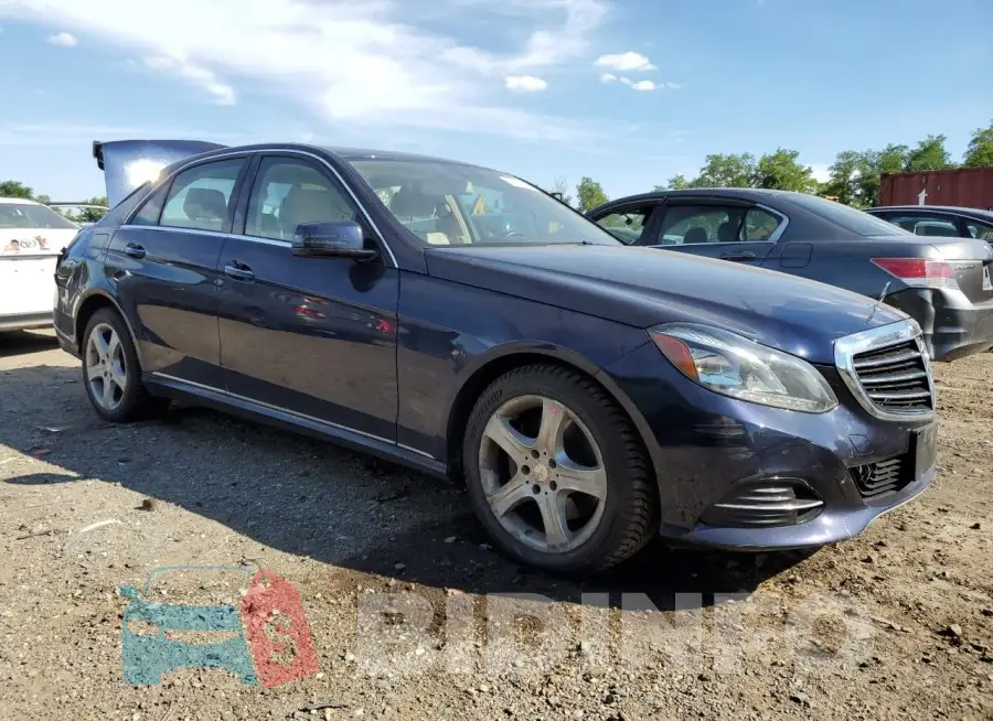 WDDHF8JB3FB166354 Photo# 4