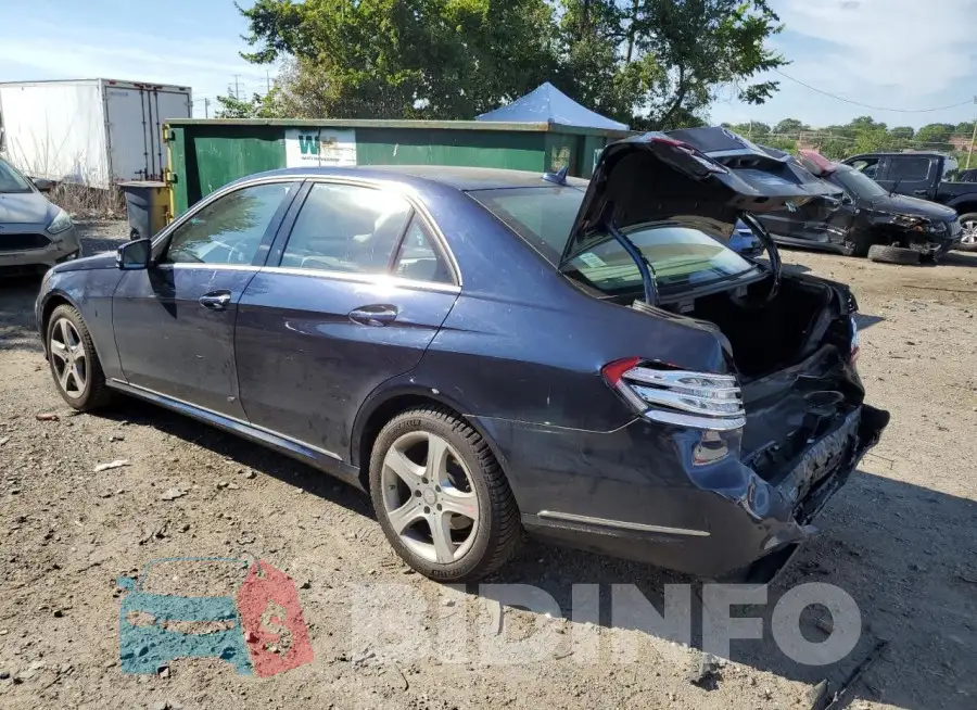 WDDHF8JB3FB166354 Photo# 2
