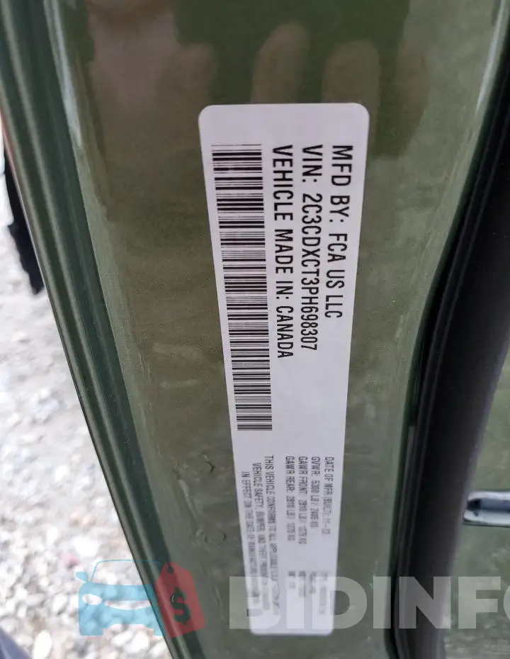 2C3CDXCT3PH698307 Photo# 13