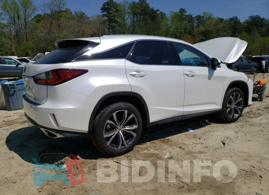 JTJBZMCA7H2019913 Photo# 3