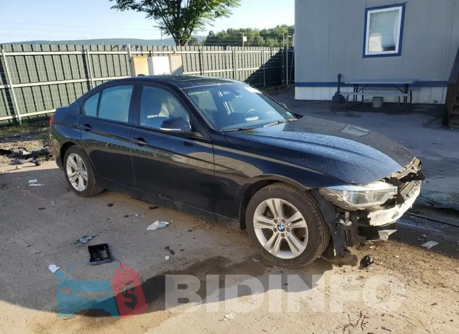 WBA8E3G56GNT79930 Photo# 4