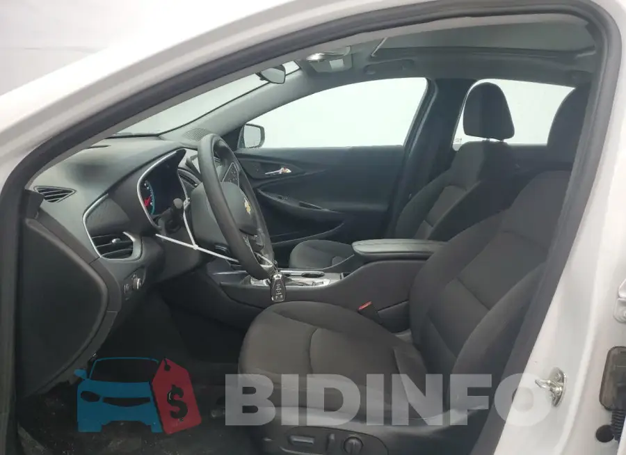 1G1ZD5ST2PF130586 Photo# 7