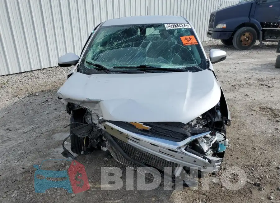 KL8CD6SA5LC445825 Photo# 5