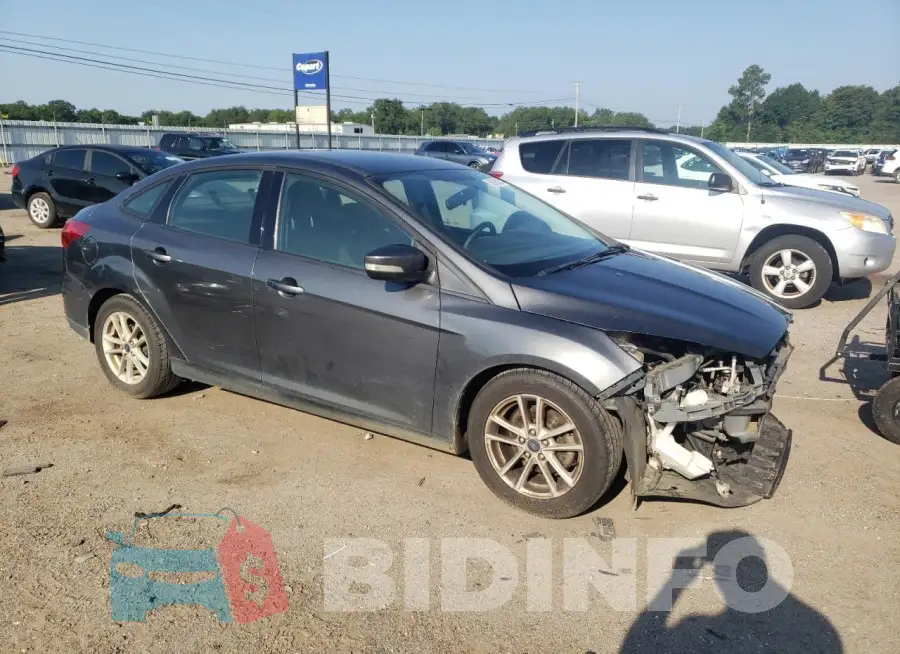 1FADP3F24HL326875 Photo# 4
