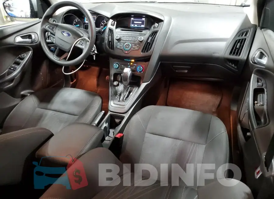 1FADP3F26GL387644 Photo# 8