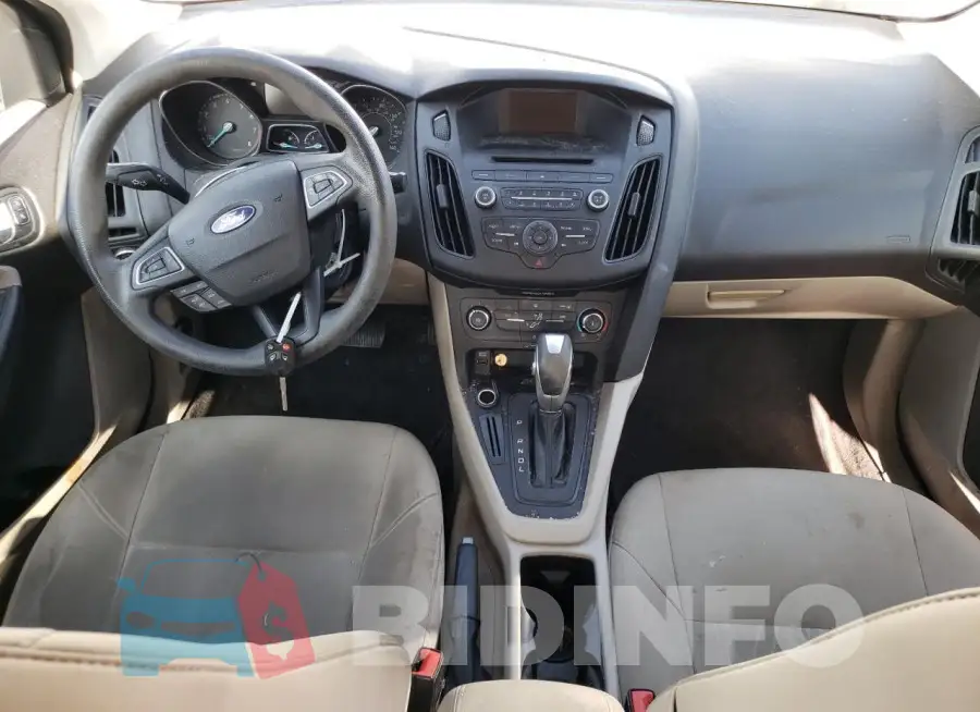 1FADP3F27GL320650 Photo# 8